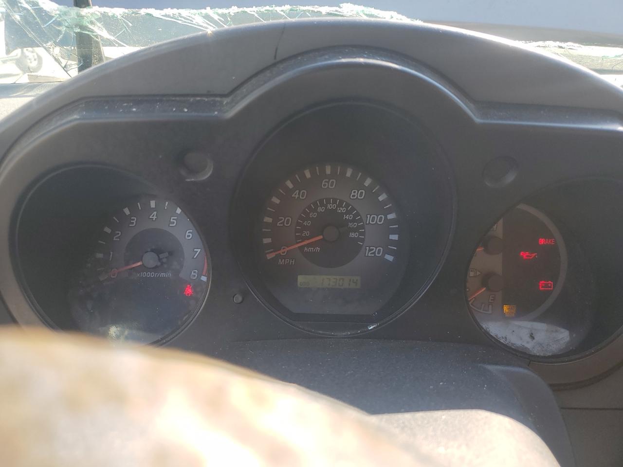 Lot #3277010187 2003 NISSAN FRONTIER CREW CAB XE