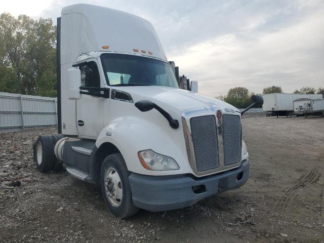 Global Auto Auctions: 2016 KENWORTH T680