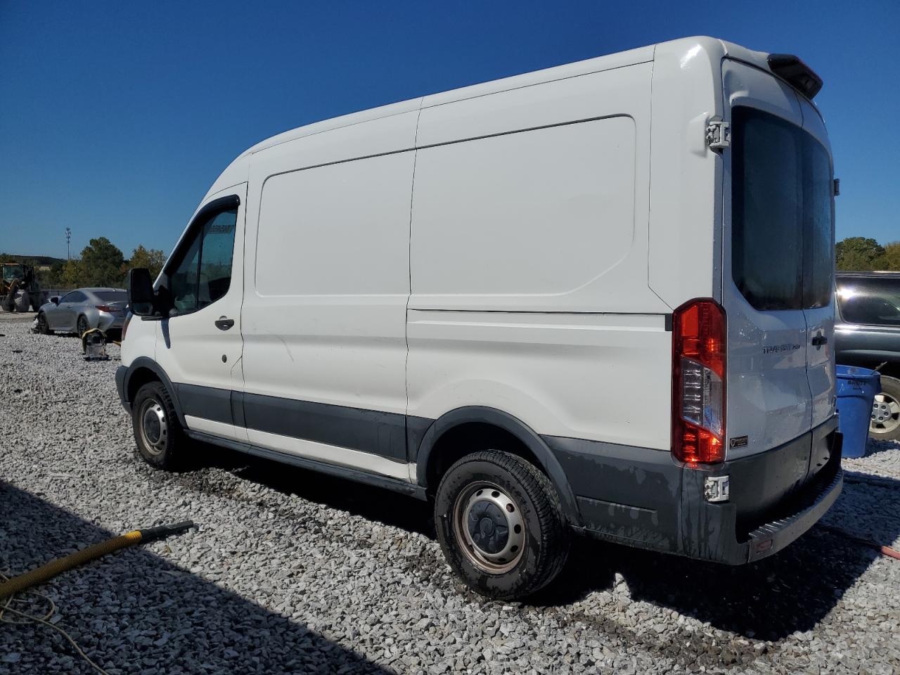 FORD TRANSIT T-250