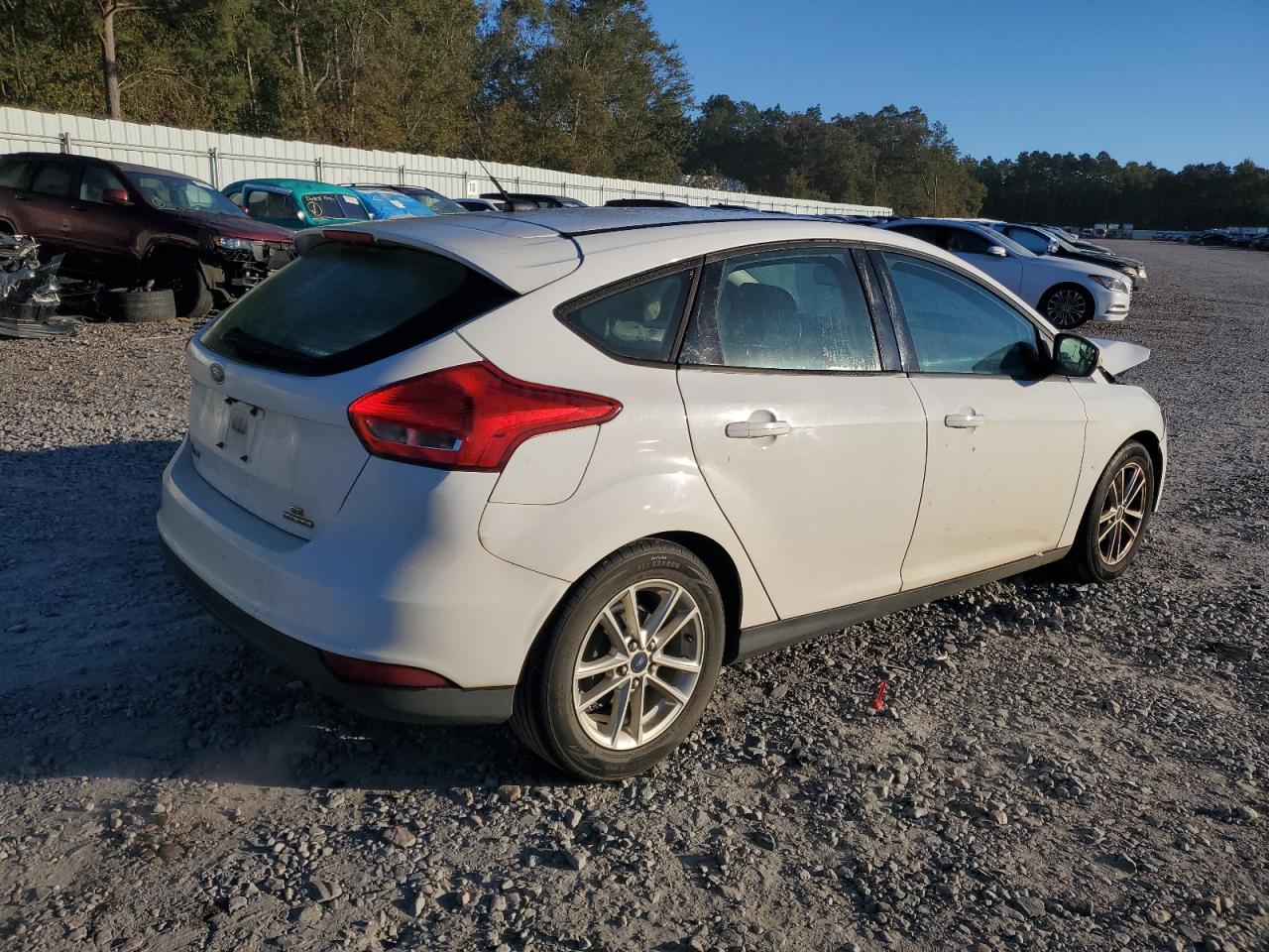 Lot #3309632055 2015 FORD FOCUS SE