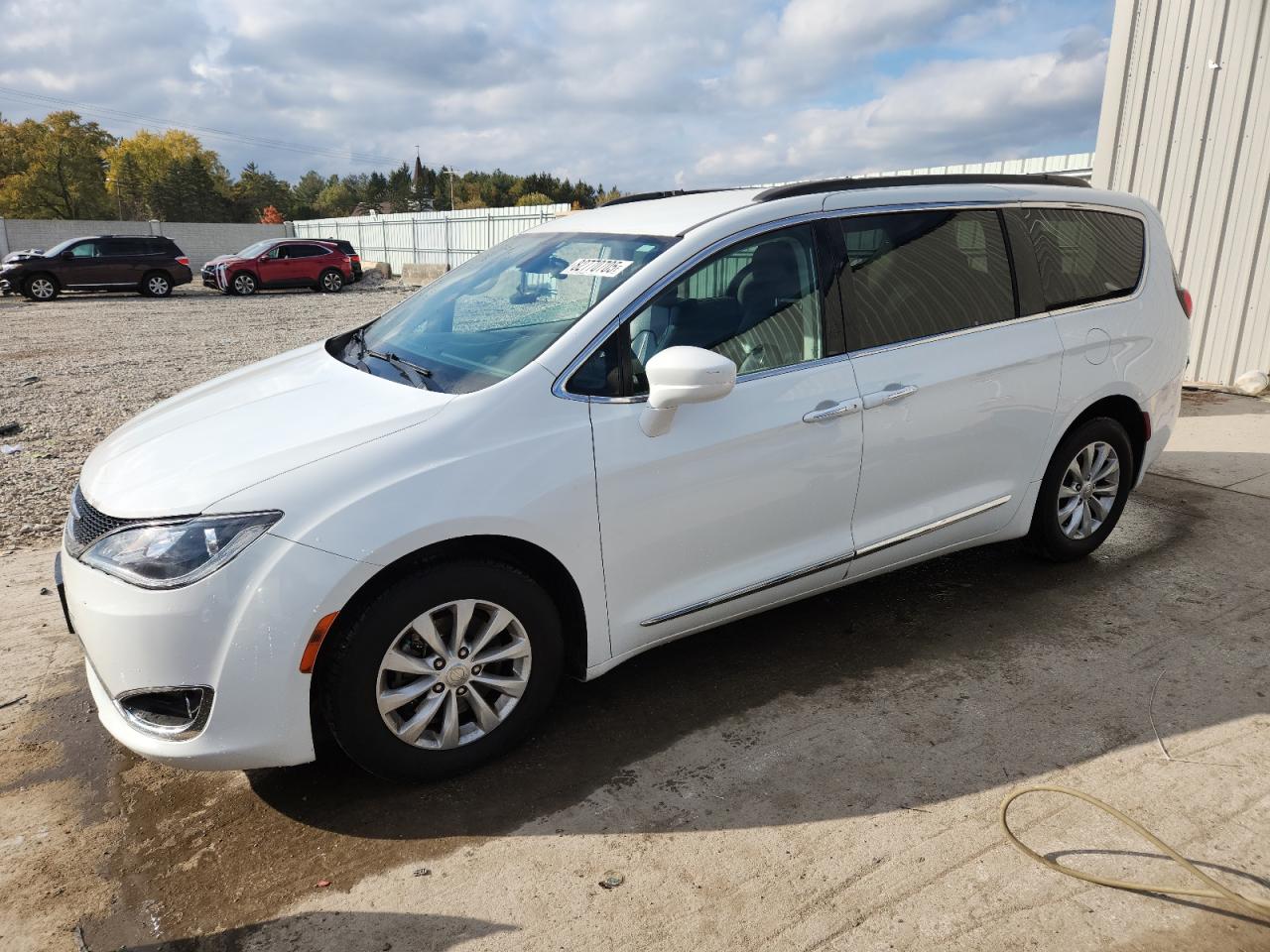 CHRYSLER PACIFICA TOURING L