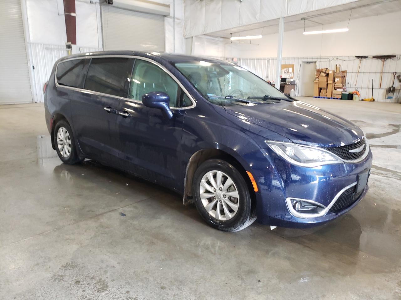 Lot #3311642237 2018 CHRYSLER PACIFICA T