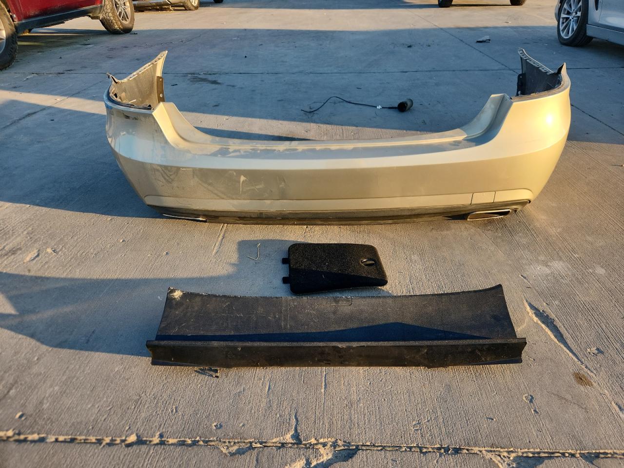 MERCEDES-BENZ E-CLASS 350