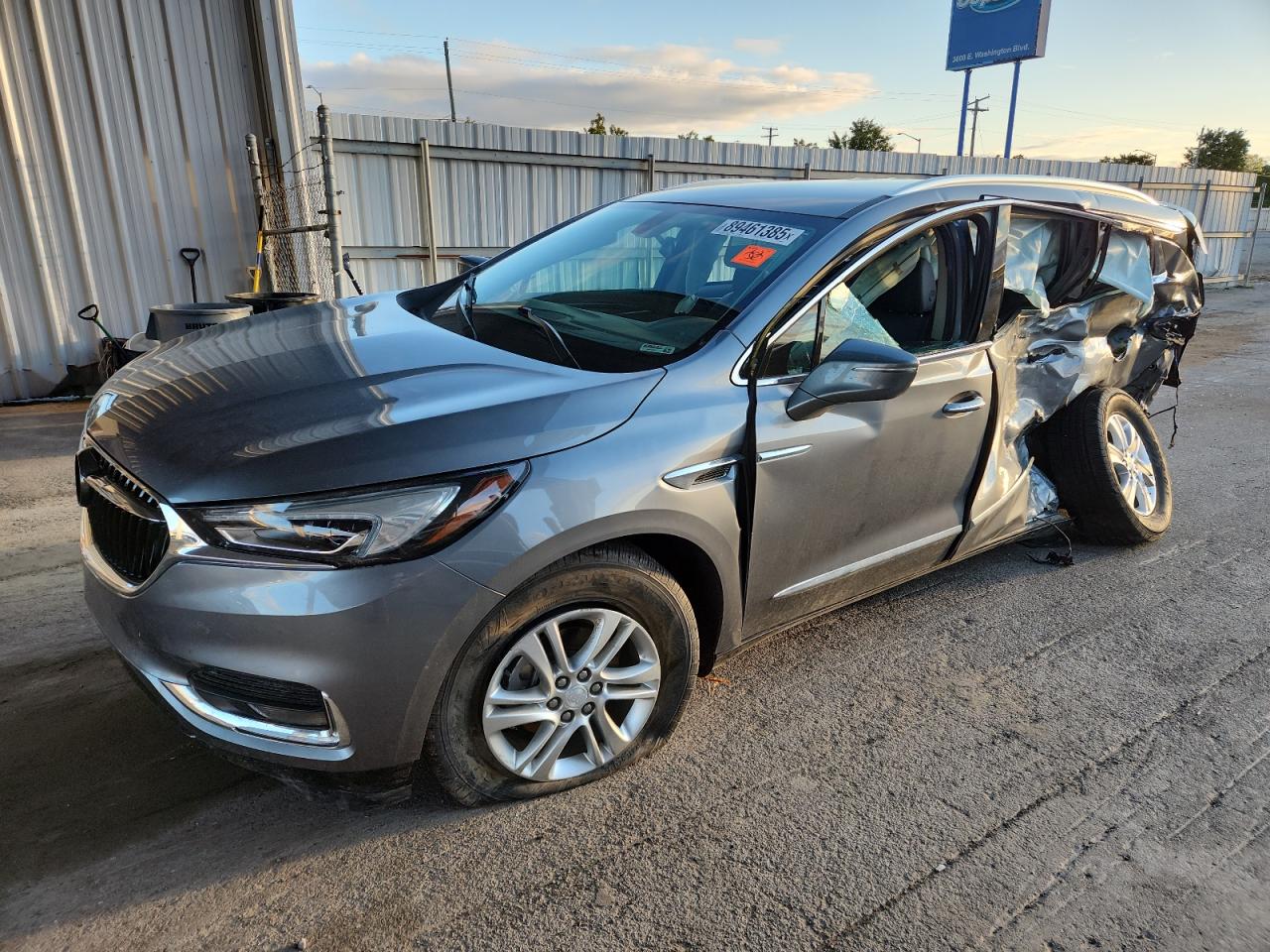 BUICK ENCLAVE ESSENCE