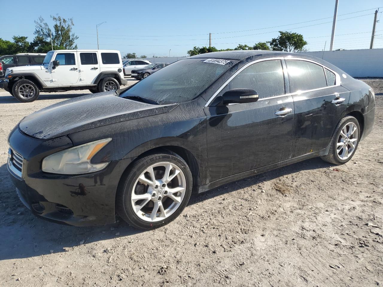  Salvage Nissan Maxima