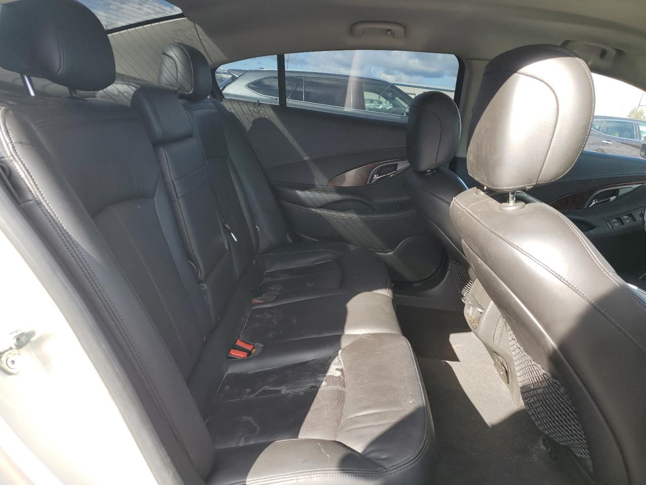 BUICK LACROSSE PREMIUM