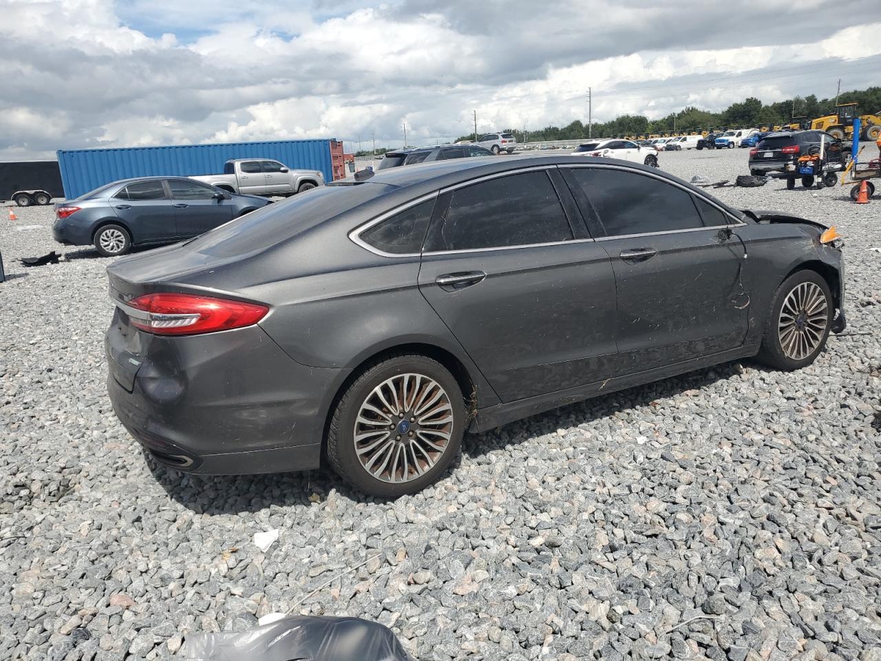 FORD FUSION SE