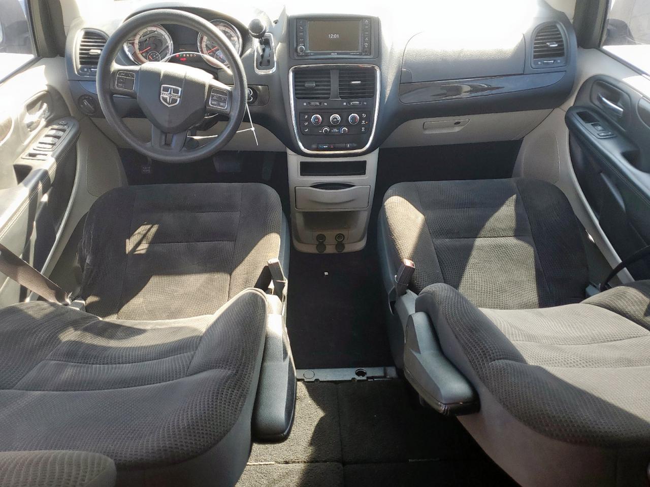 DODGE GRAND CARAVAN SE