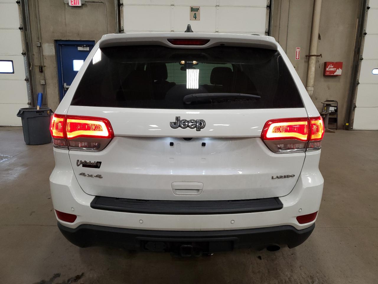 JEEP GRAND CHEROKEE LAREDO