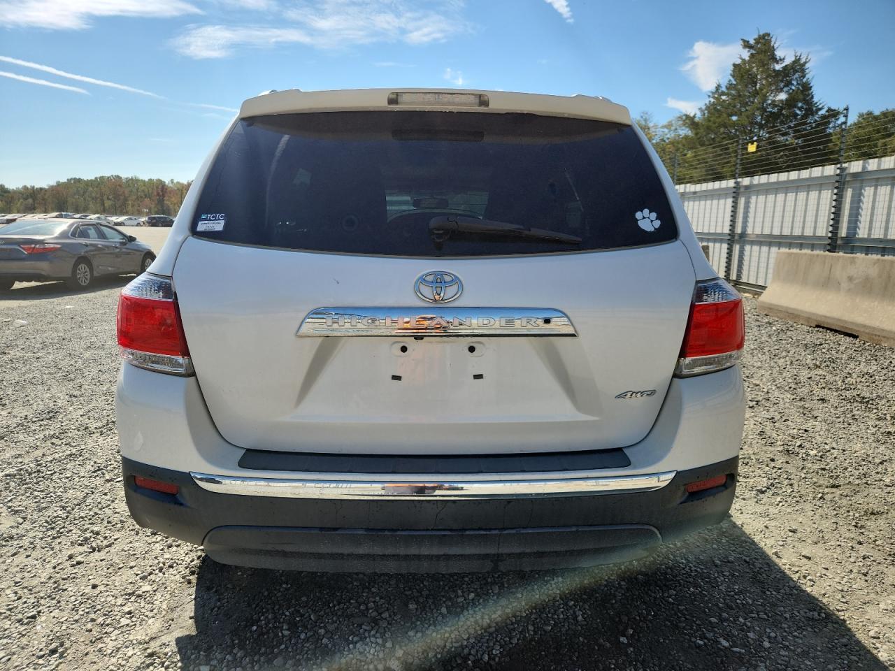 TOYOTA HIGHLANDER LIMITED