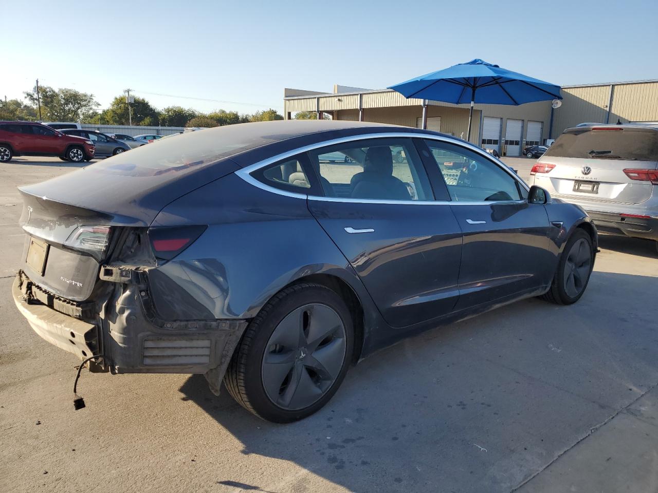 Lot #3311724240 2019 TESLA MODEL 3