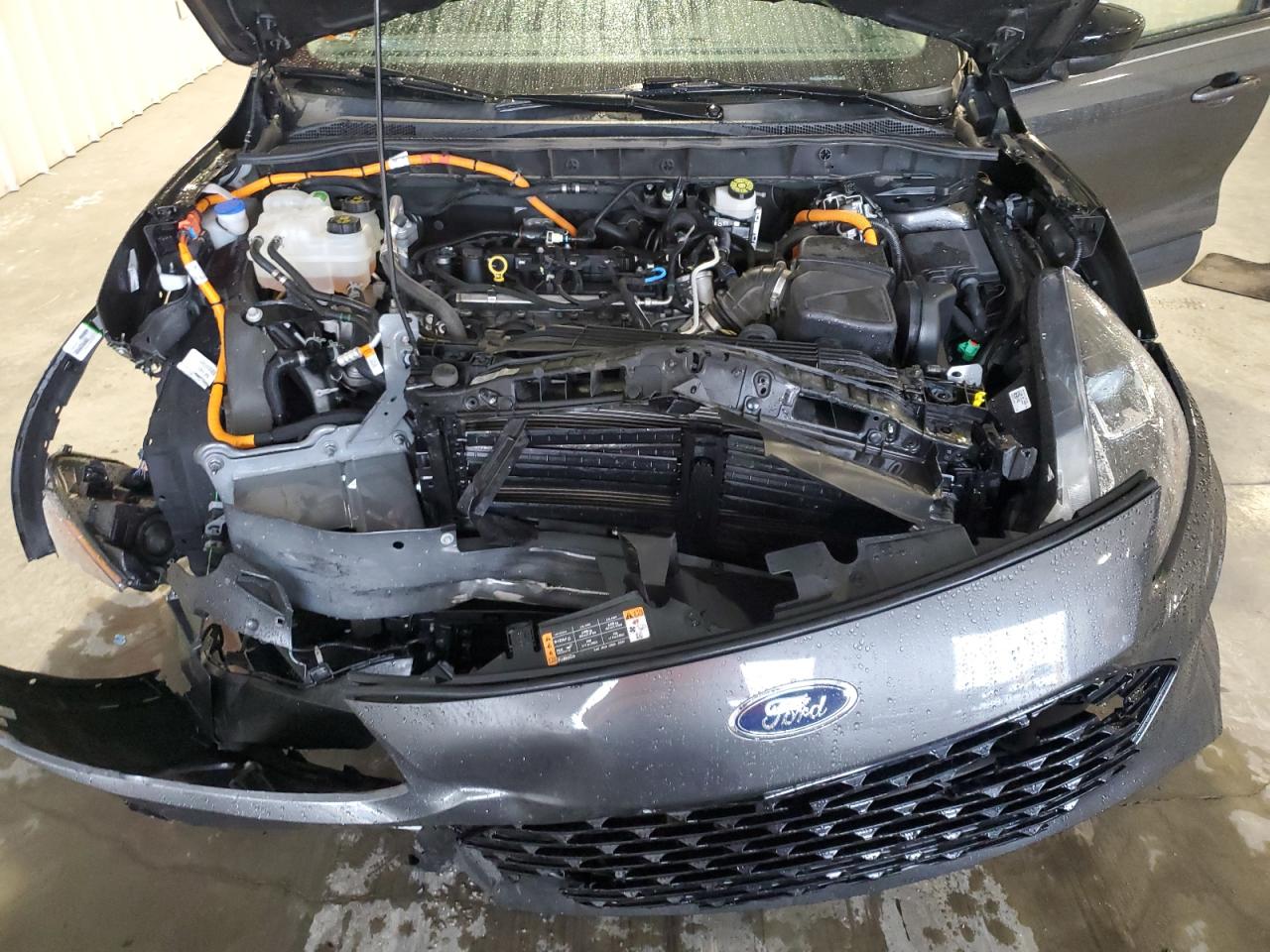 FORD ESCAPE SE SPORT