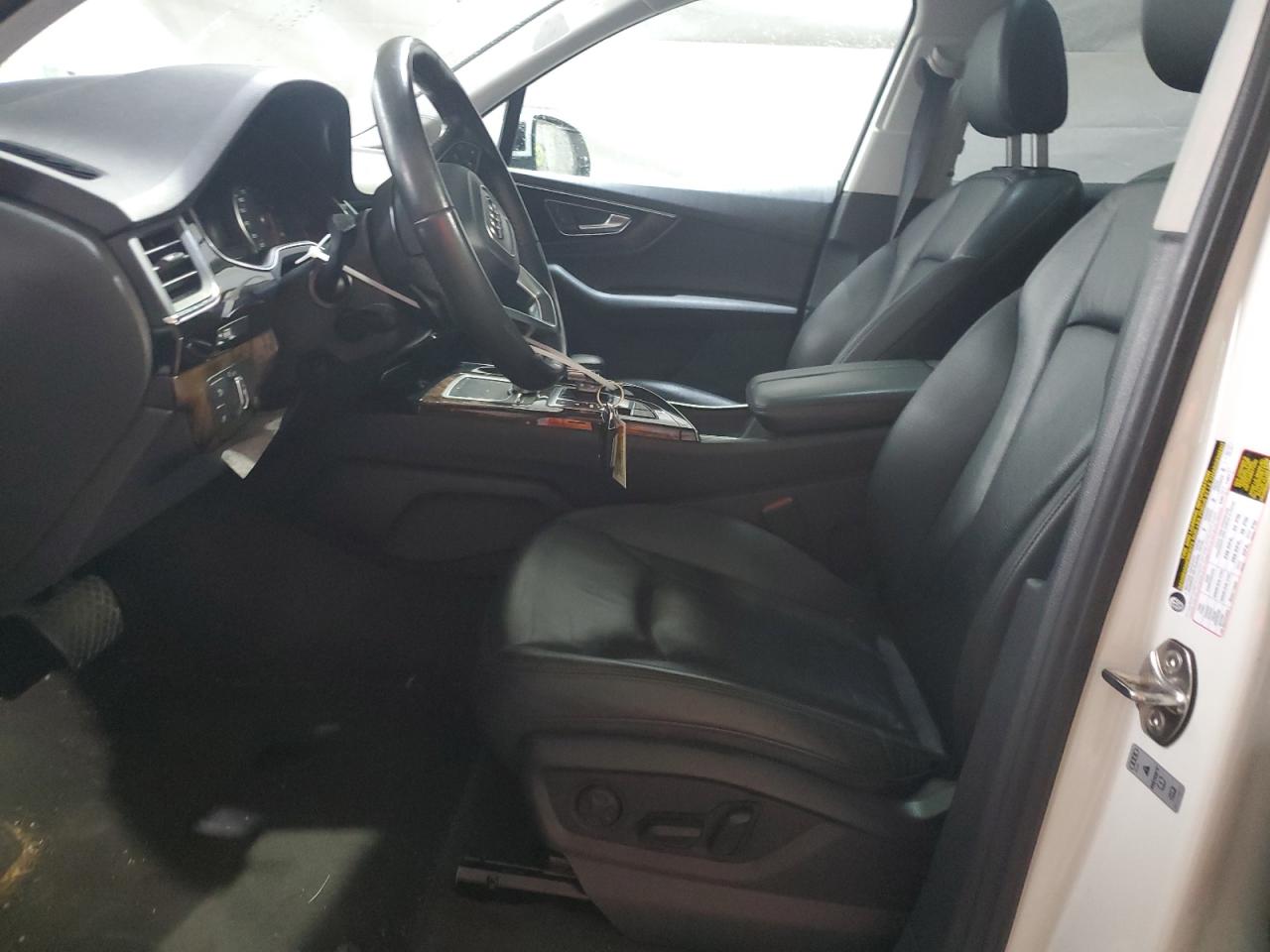 AUDI Q7 PREMIUM PLUS