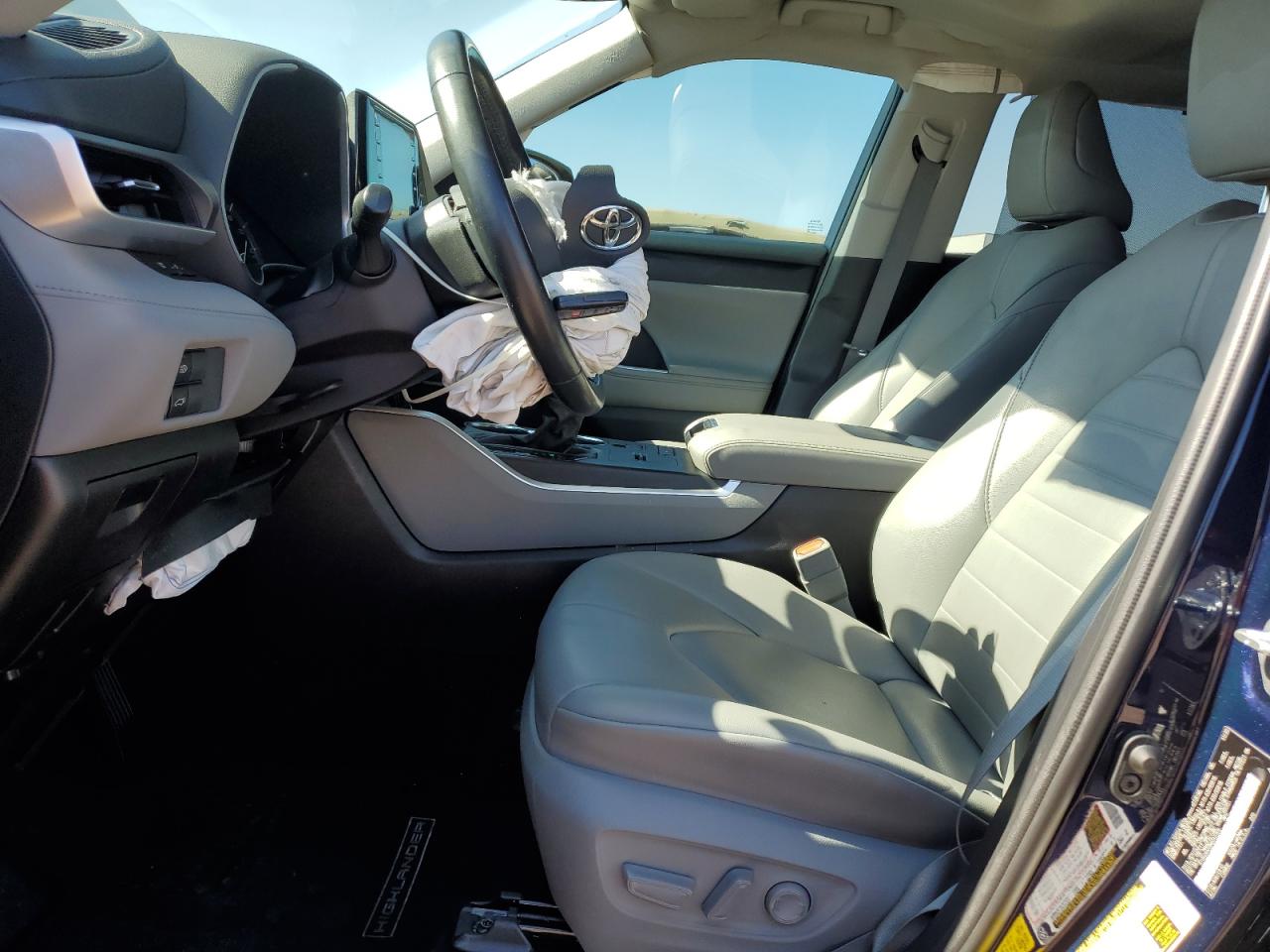 TOYOTA HIGHLANDER XLE