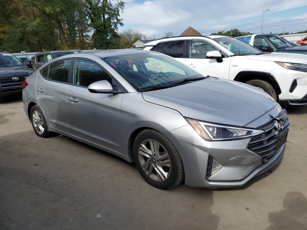 HYUNDAI ELANTRA SEL