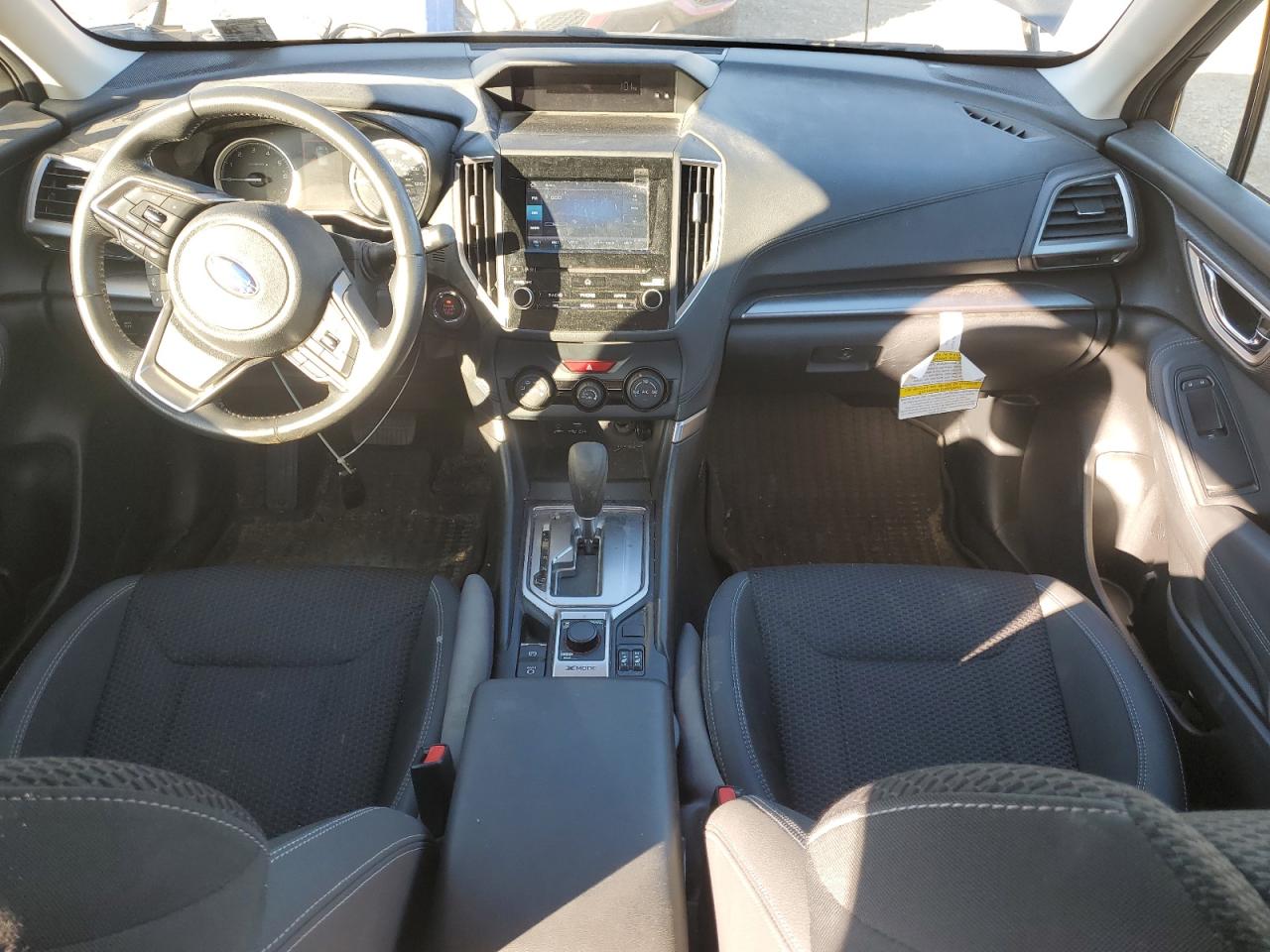 SUBARU FORESTER PREMIUM