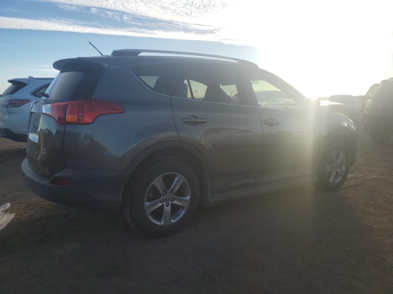 TOYOTA RAV4 XLE