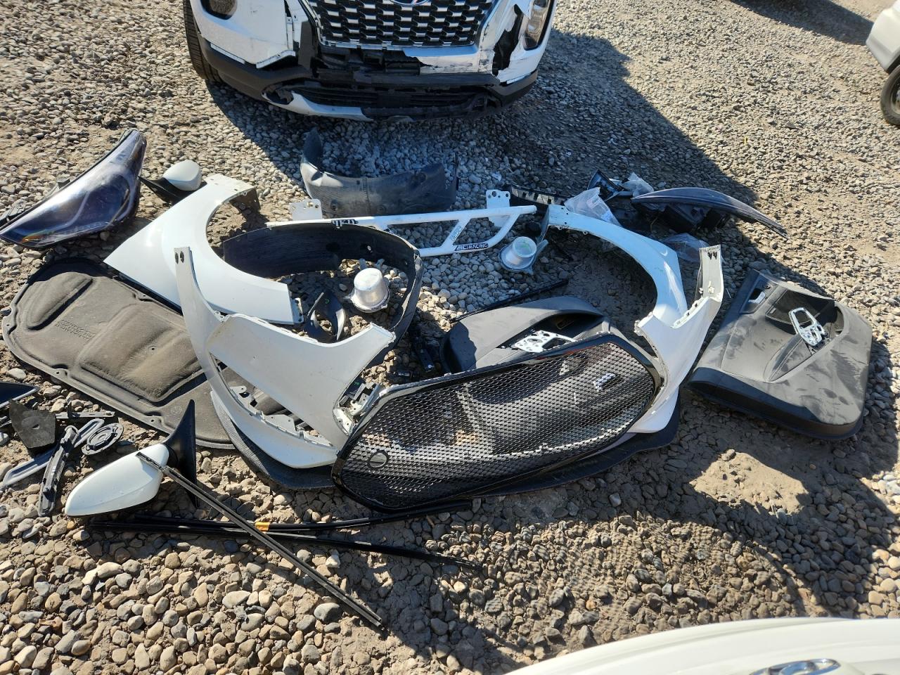 HYUNDAI VELOSTER TURBO