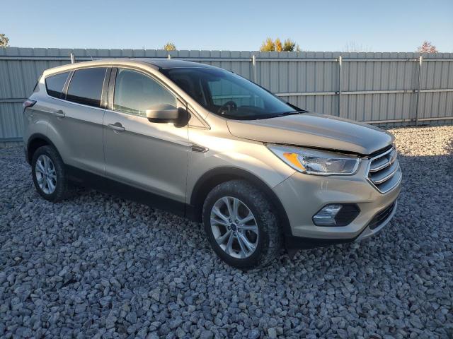 2017 FORD ESCAPE SE - 1FMCU9GD4HUC23513