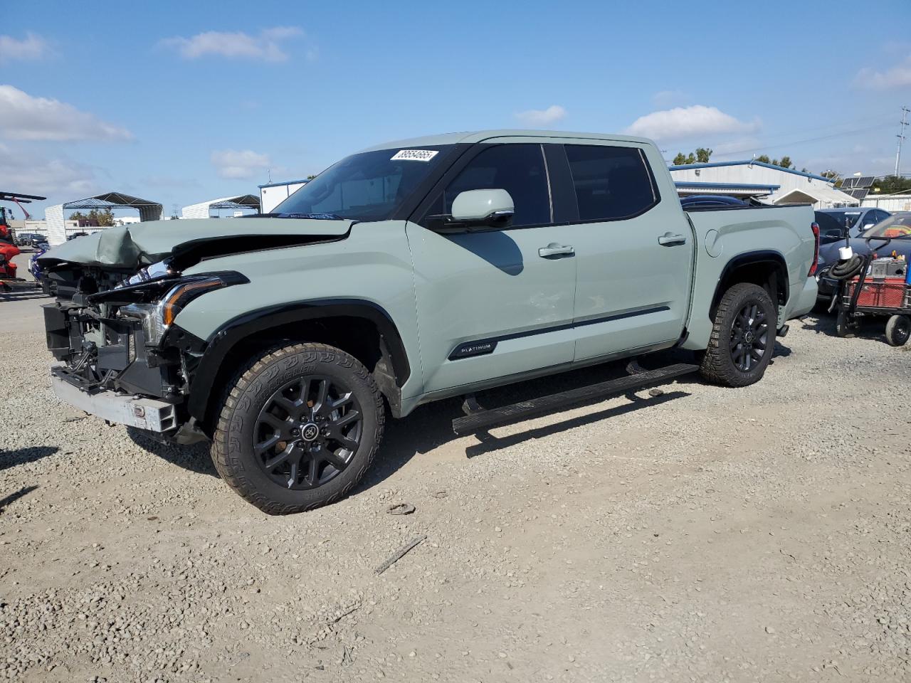 TOYOTA TUNDRA CREWMAX PLATINUM
