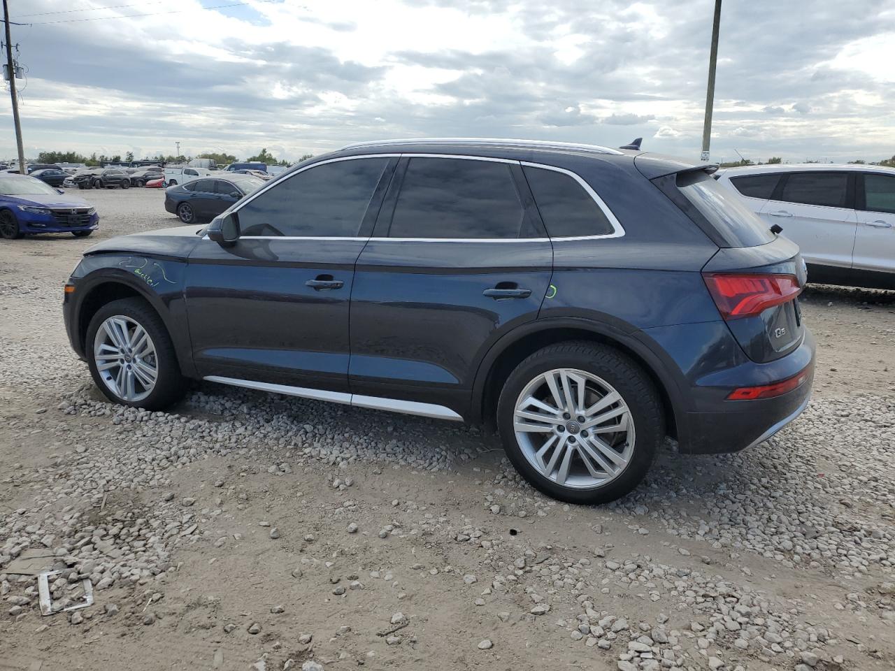AUDI Q5 PREMIUM PLUS