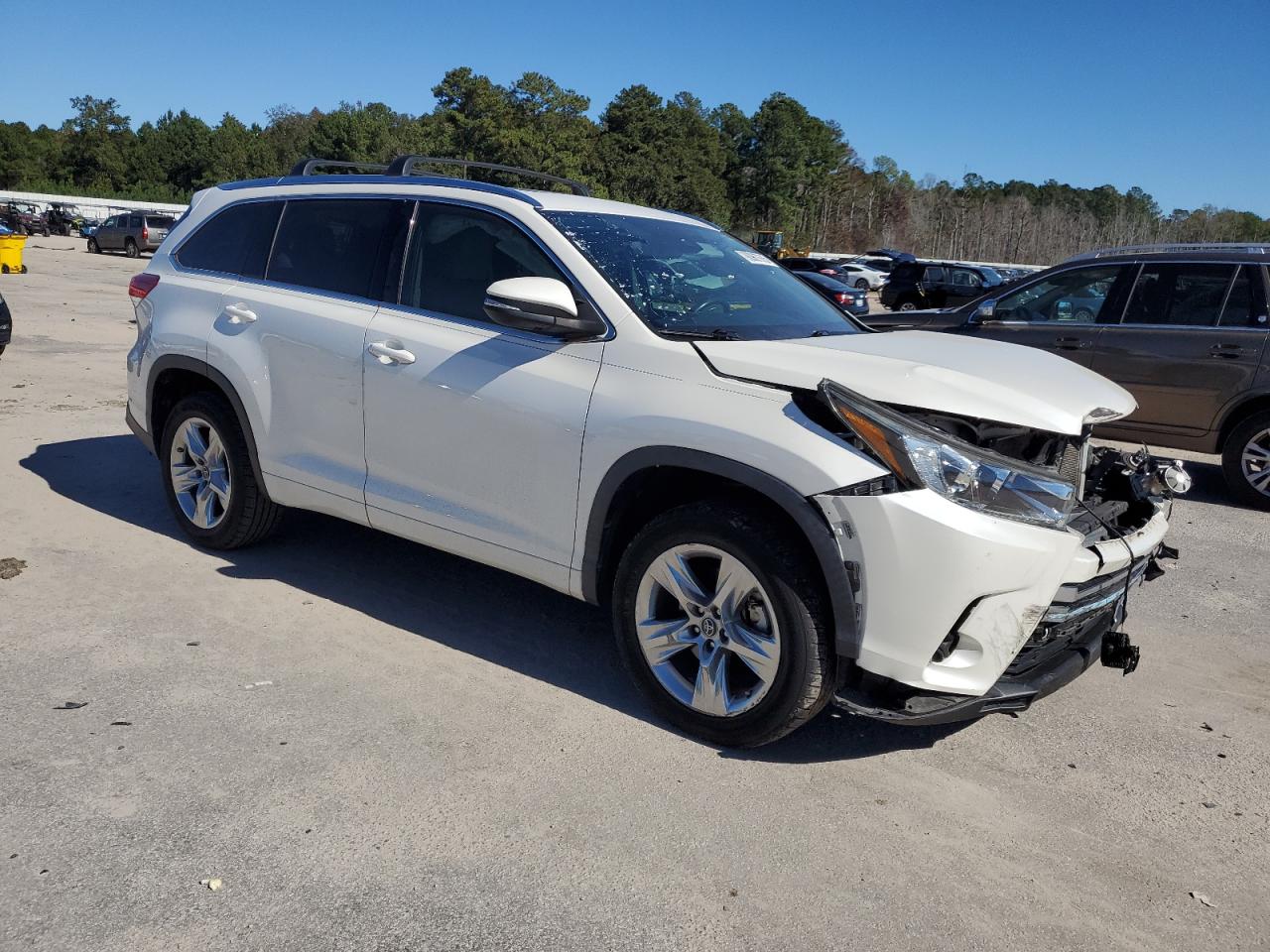 TOYOTA HIGHLANDER LIMITED