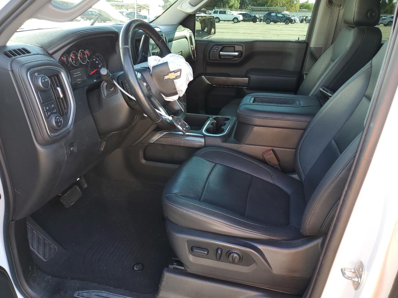 CHEVROLET SILVERADO C1500 LTZ