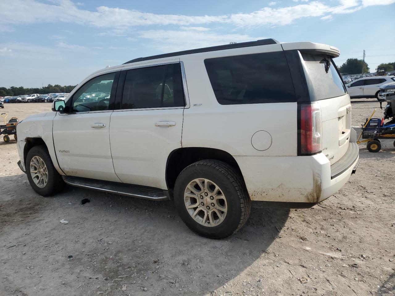 GMC YUKON SLT