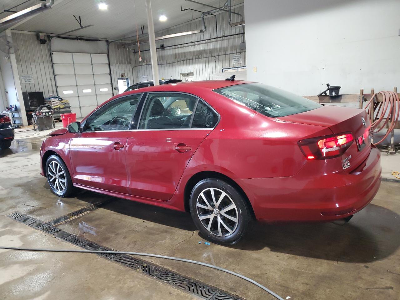 VOLKSWAGEN JETTA SE