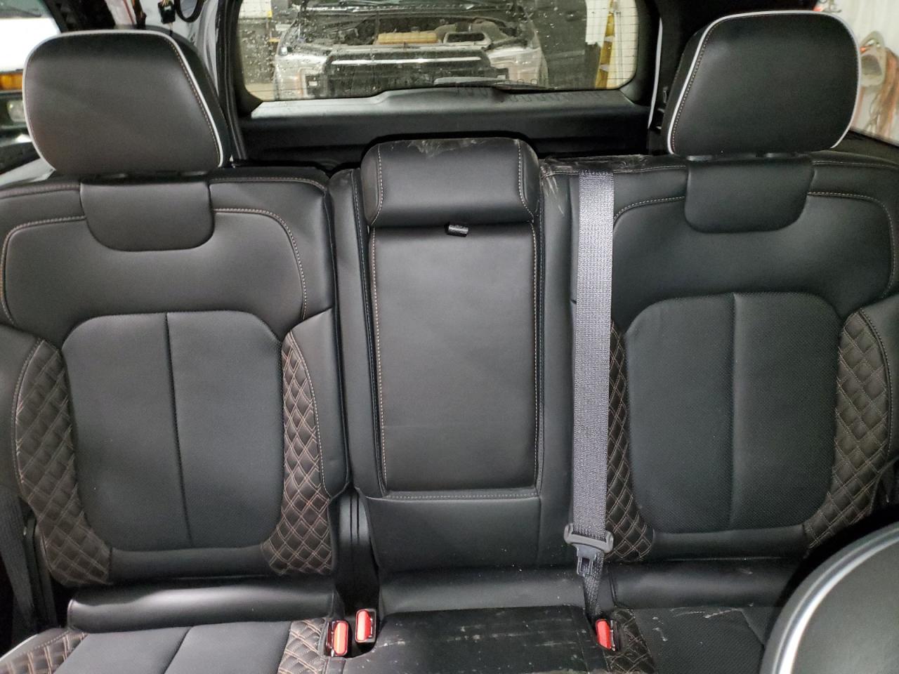 JEEP GRAND CHEROKEE SUMMIT