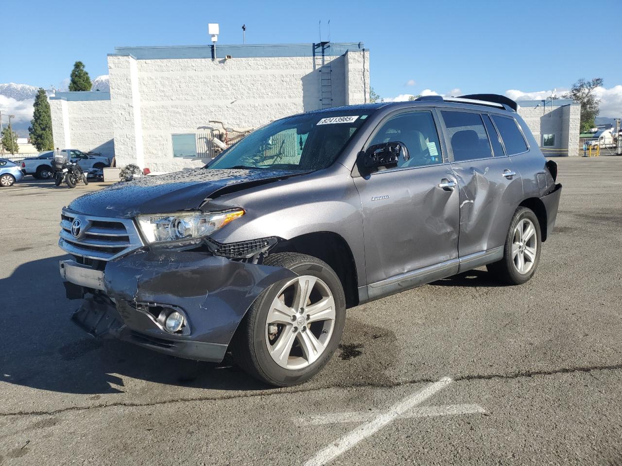 TOYOTA HIGHLANDER LIMITED