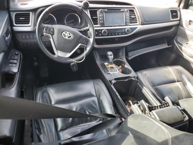 2017 TOYOTA HIGHLANDER SE 5TDKZRFH3HS220855