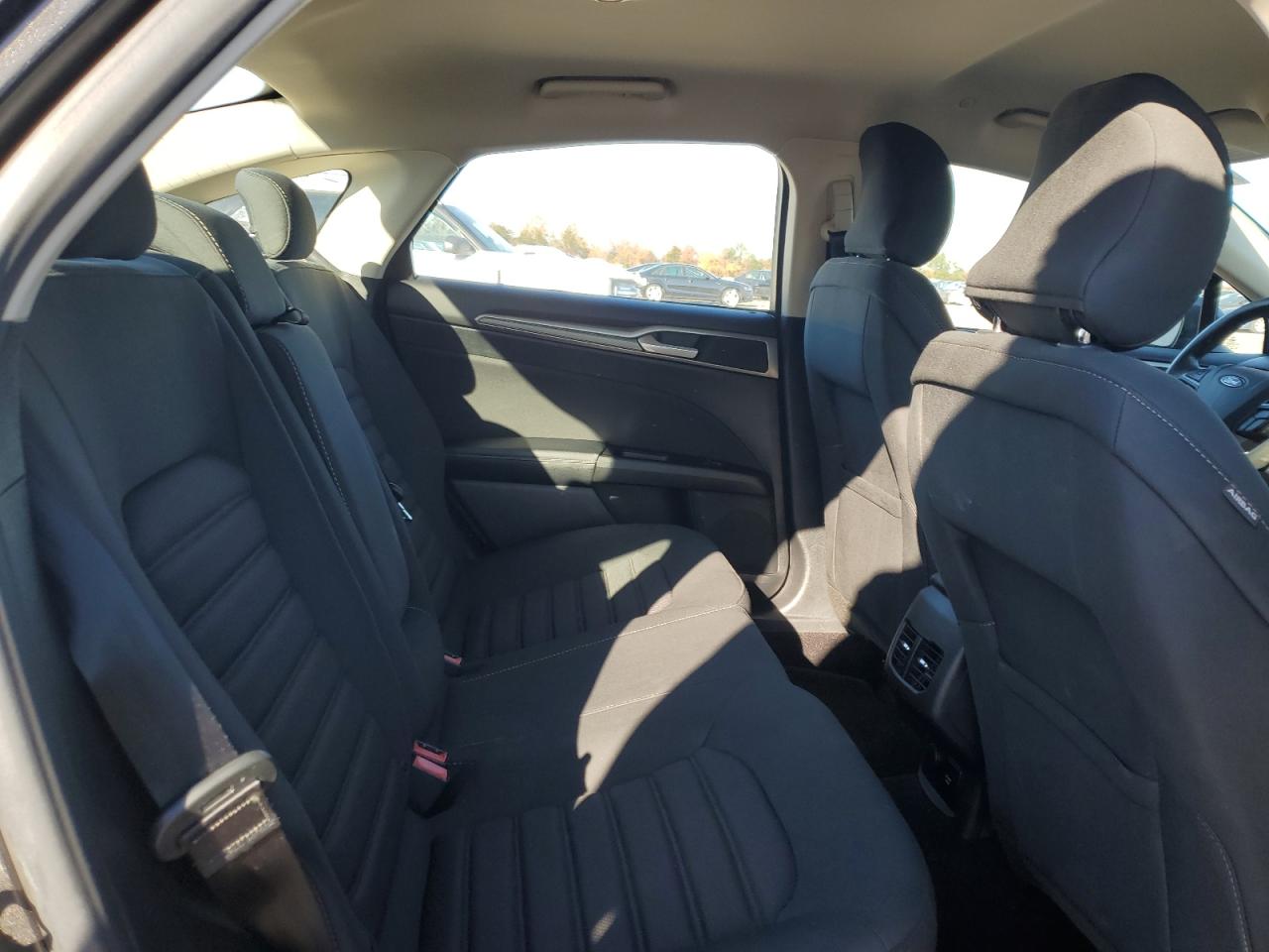 FORD FUSION SE HYBRID