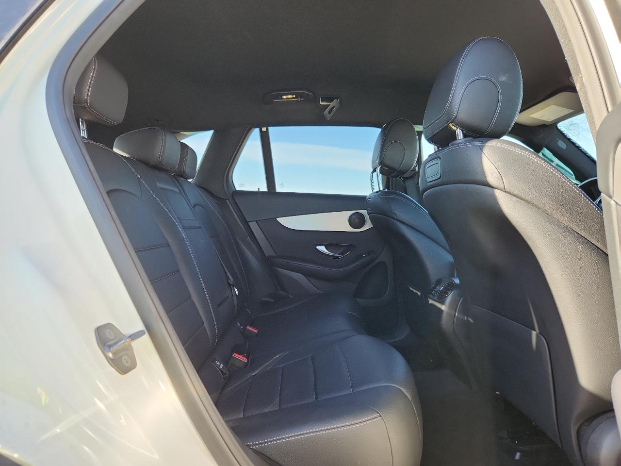 MERCEDES-BENZ GLC-CLASS 300 4MATIC