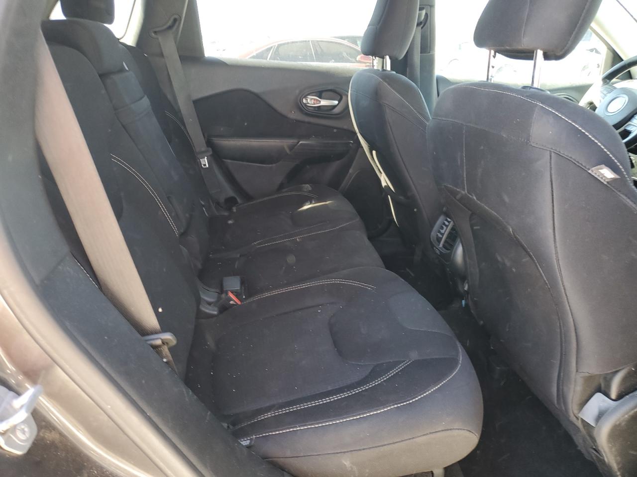 JEEP GRAND CHEROKEE LATITUDE