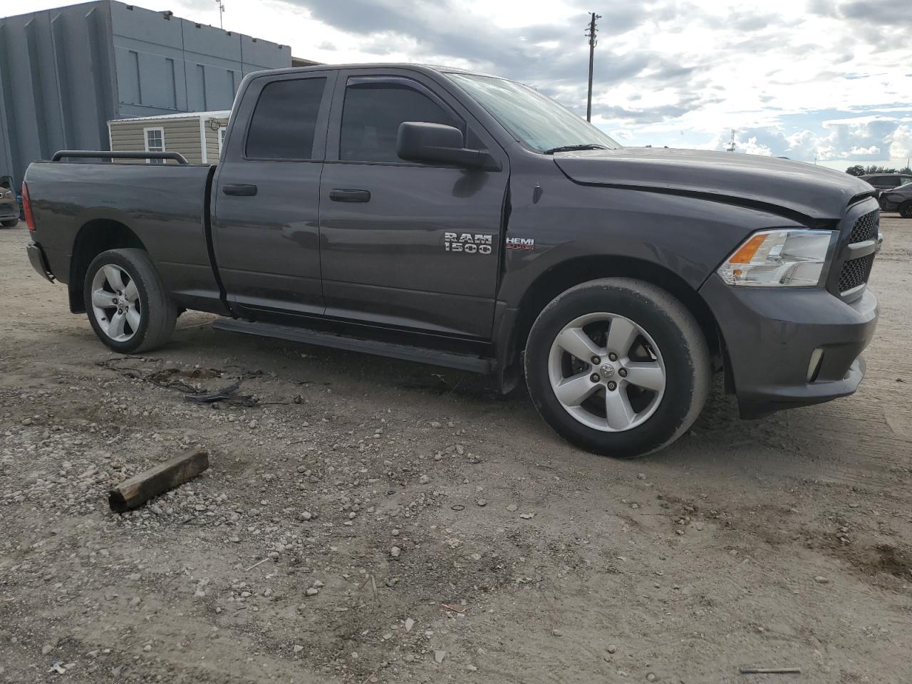 RAM 1500 ST