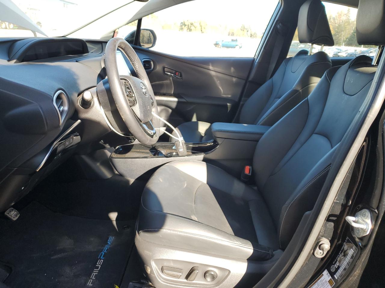 TOYOTA PRIUS PRIME LE