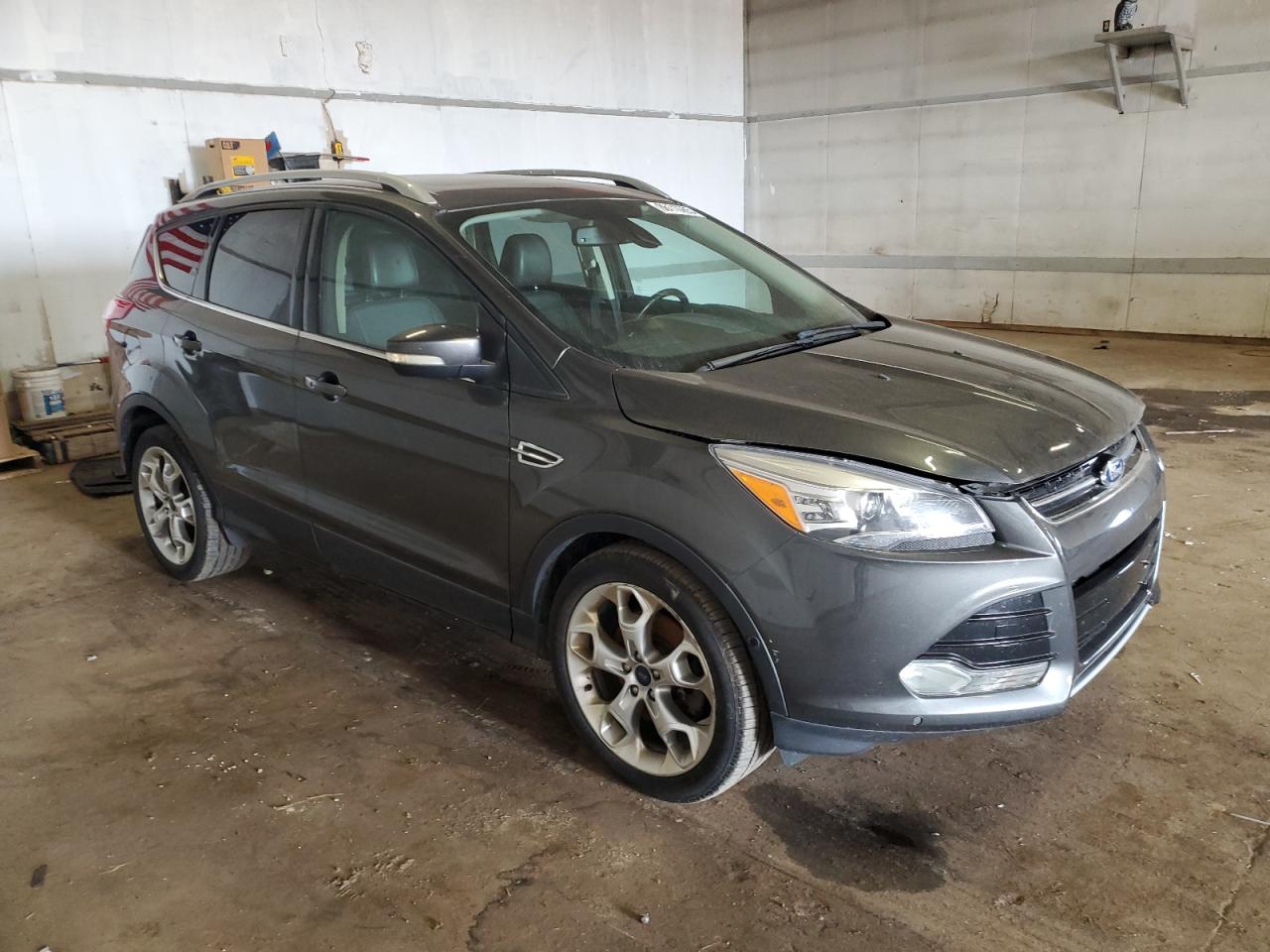 FORD ESCAPE TITANIUM