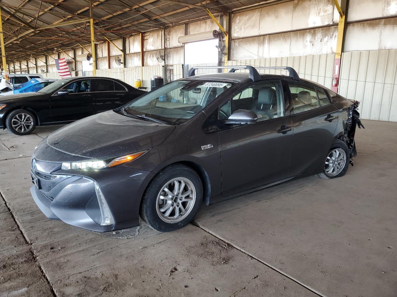 TOYOTA PRIUS PRIME LE