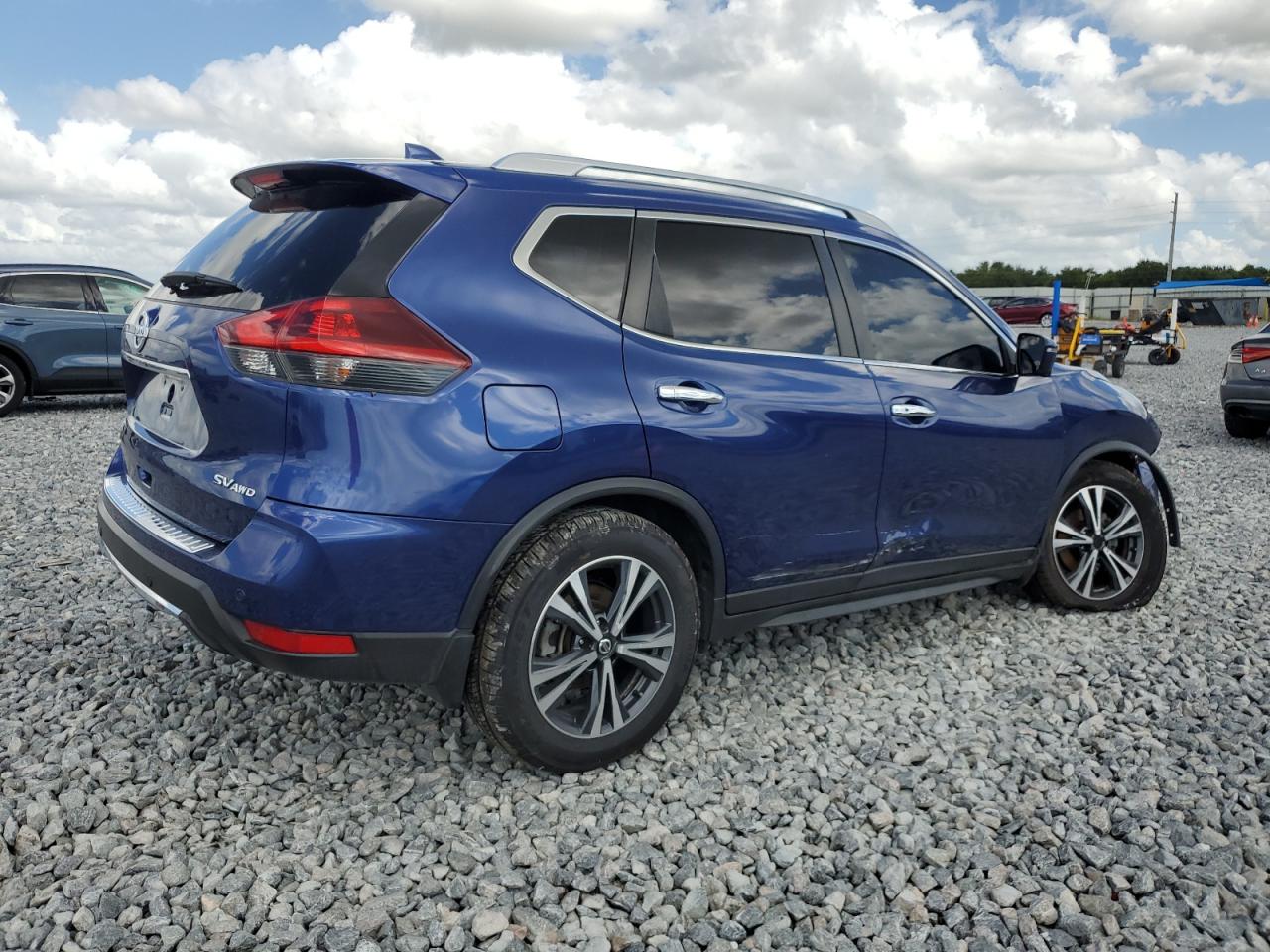 NISSAN ROGUE S