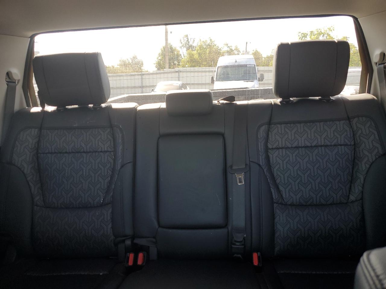 TOYOTA TUNDRA CREWMAX SR