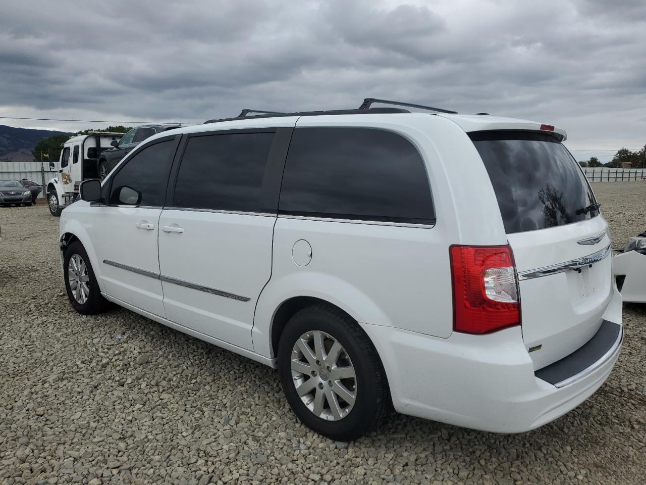CHRYSLER TOWN & COUNTRY TOURING