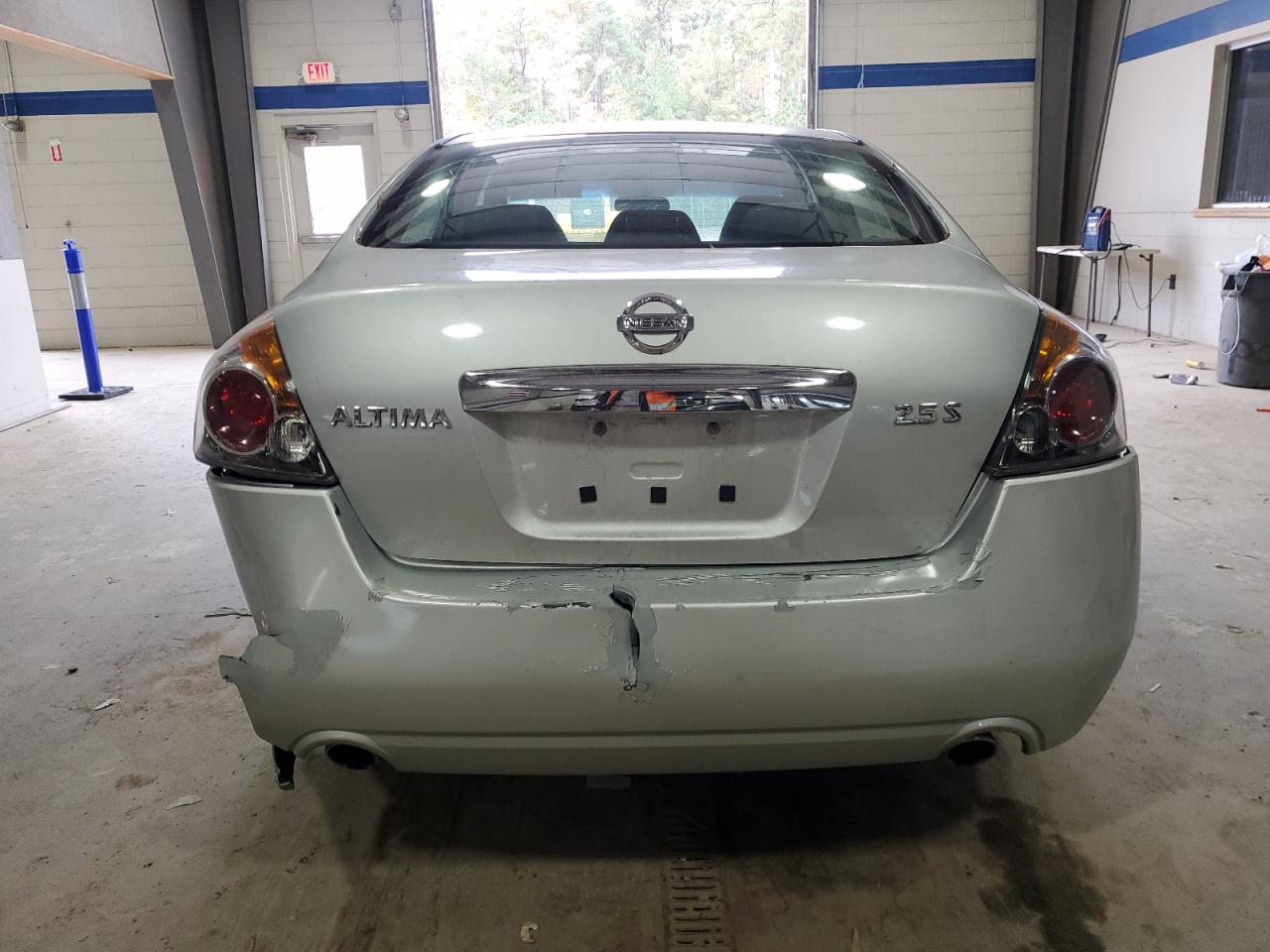 NISSAN ALTIMA BASE