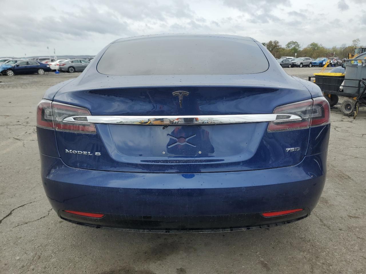 TESLA MODEL S