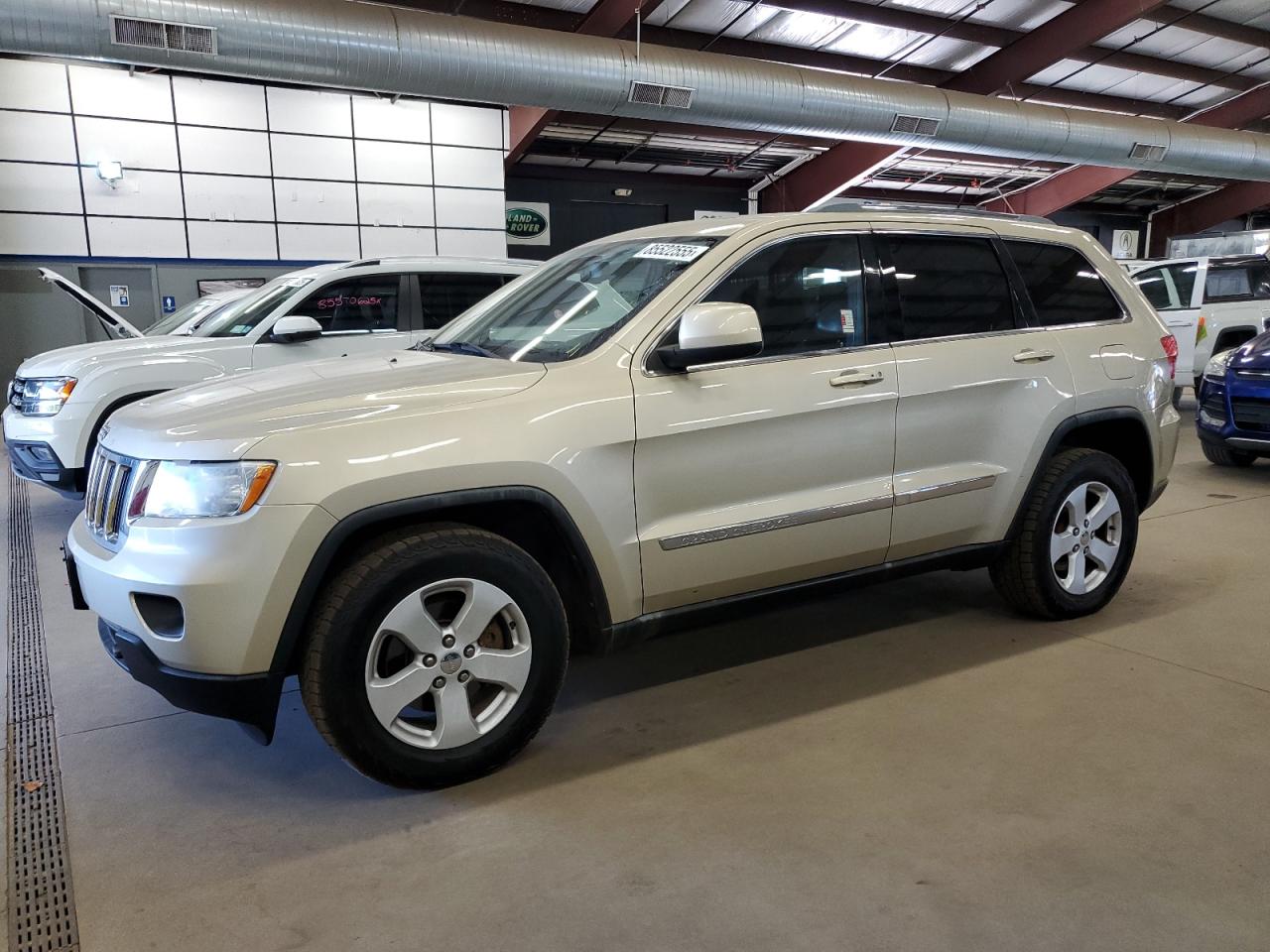 JEEP GRAND CHEROKEE LAREDO