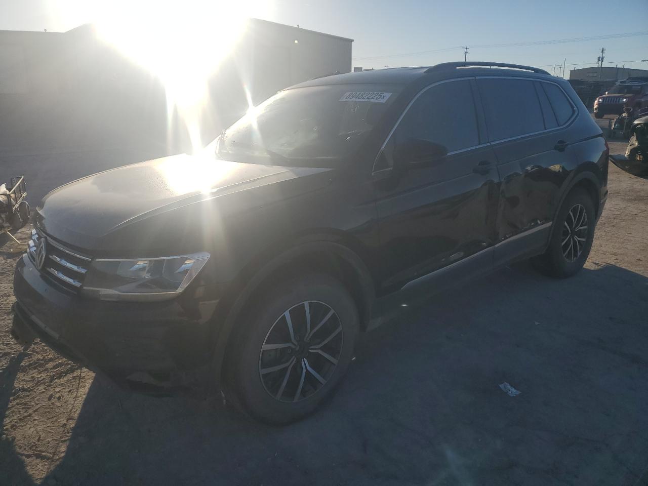 VOLKSWAGEN TIGUAN SE