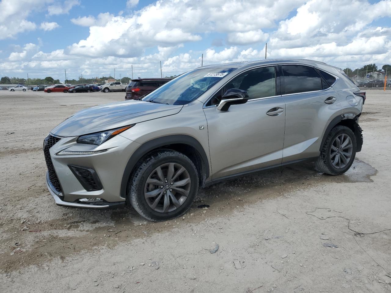 LEXUS NX 300 BASE