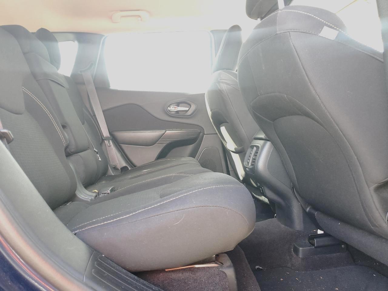 JEEP GRAND CHEROKEE LATITUDE