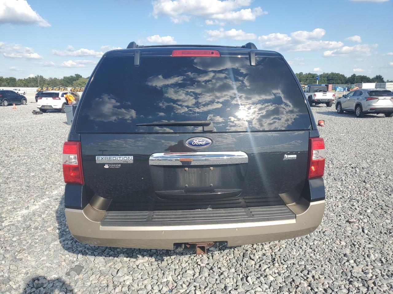 FORD EXPEDITION XLT