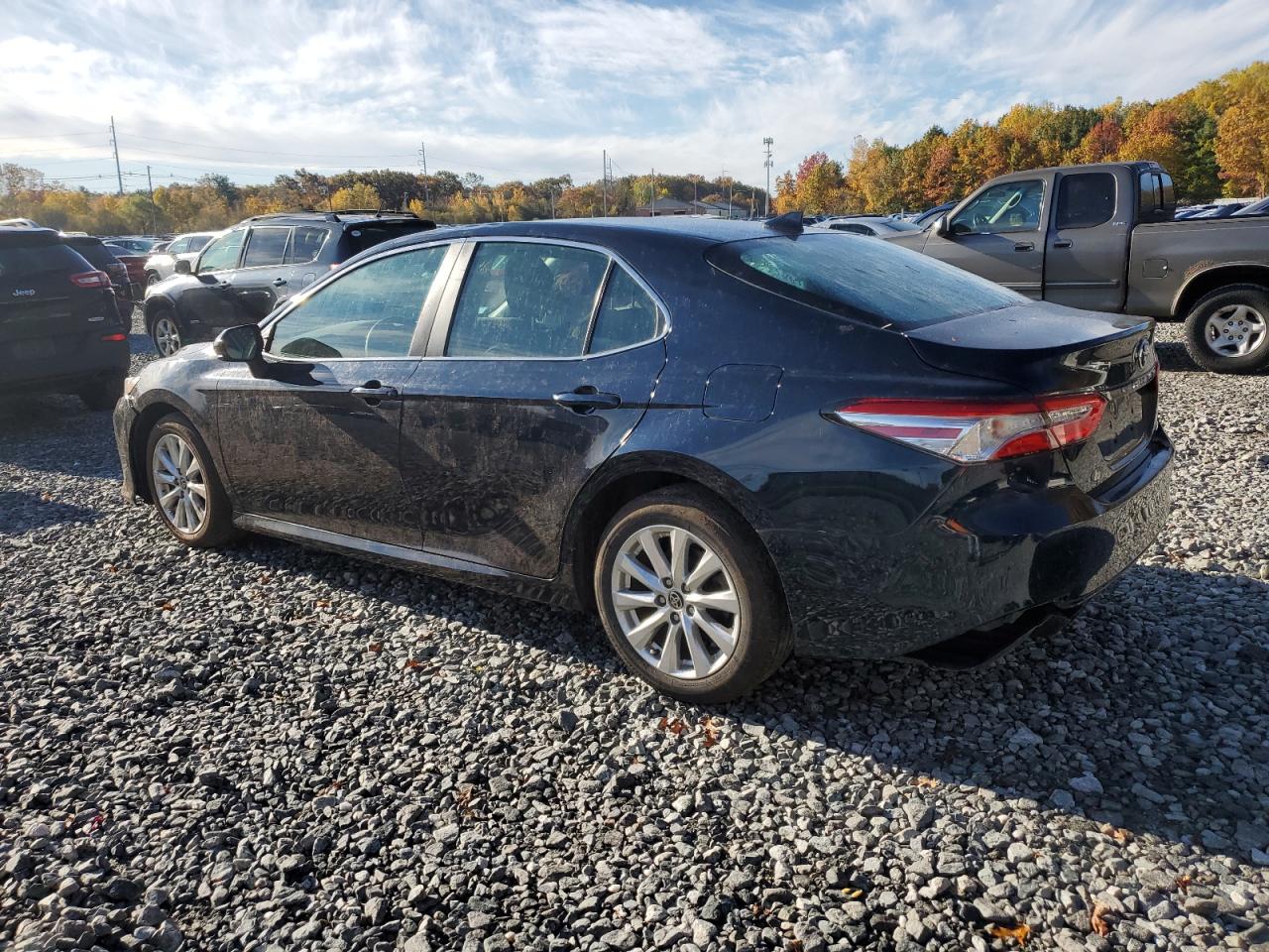 TOYOTA CAMRY LE